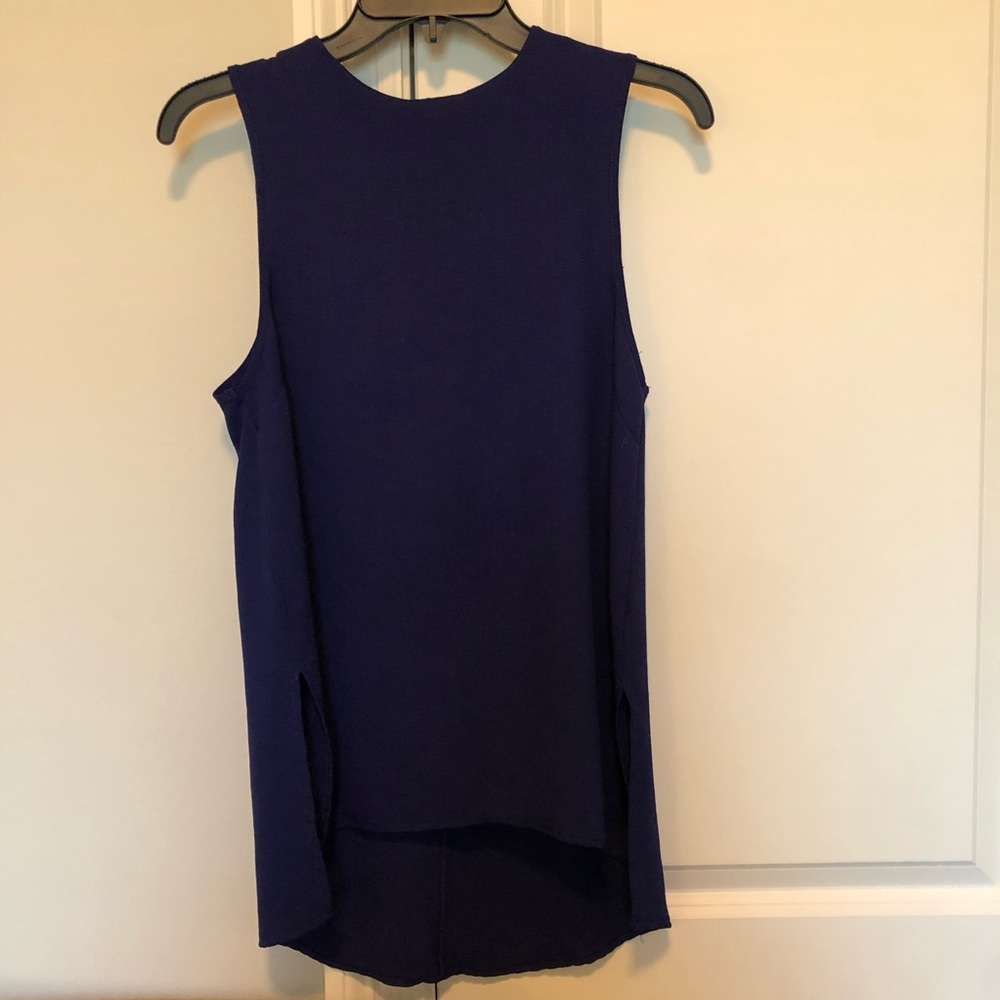High neck tank